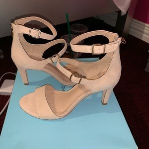 Antonio Melani heels